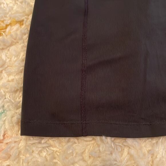 Lululemon Gray and Hot Pink Ariel Top Size 4 - Picture 4 of 7